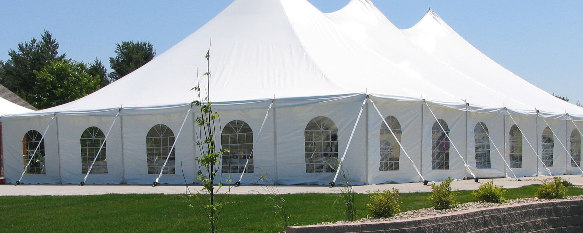 Tent-Exterior-with-sides